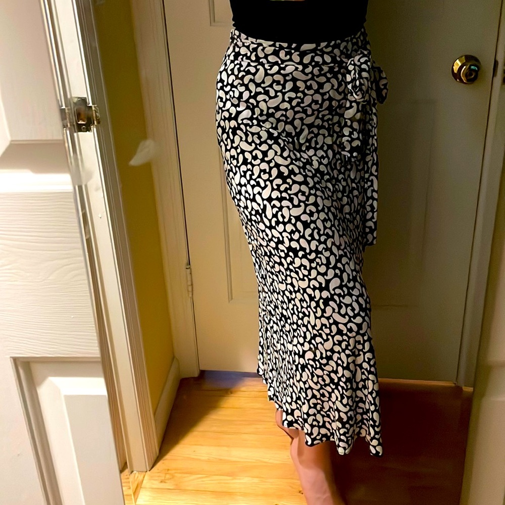 Black and White DVF Flowy Maxi Skirt with Tie